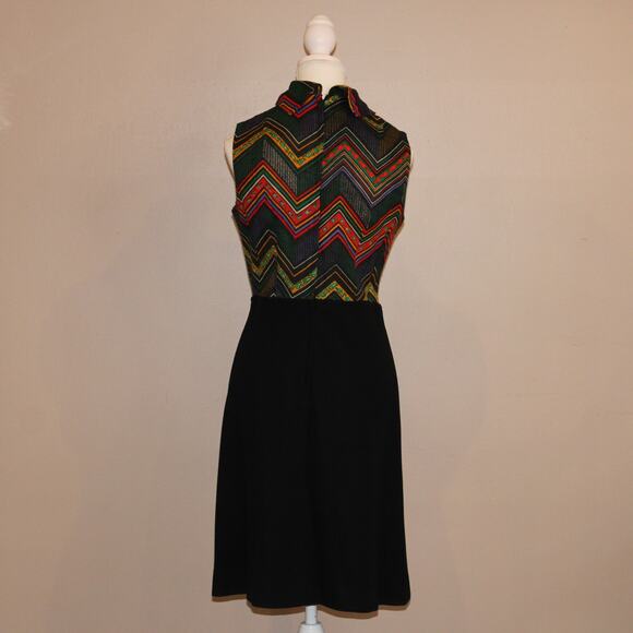 VTG 1970's Sleeveless Tie Neck Secretary Dress Multicolor Chevron & Black sz S - Picture 4 of 14